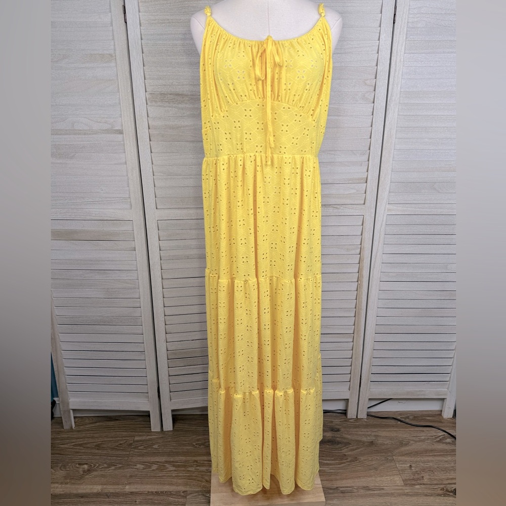 Sleeveless Eyelet Tiered Hem Maxi Dress Yellow-1X